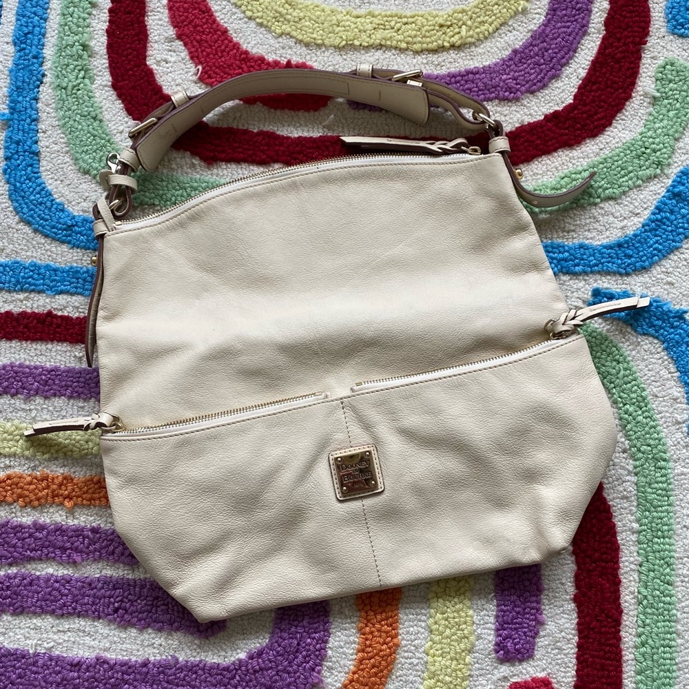 Dooney and Bourke Large Pebbled Luna Leather Purse